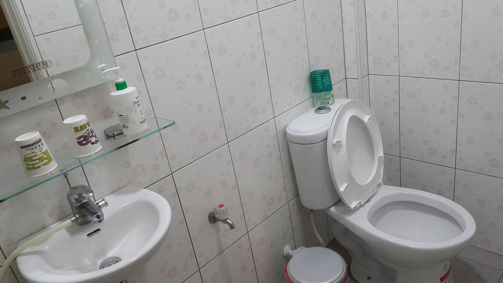 Gratitude Apartment Đài Nam Ngoại thất bức ảnh